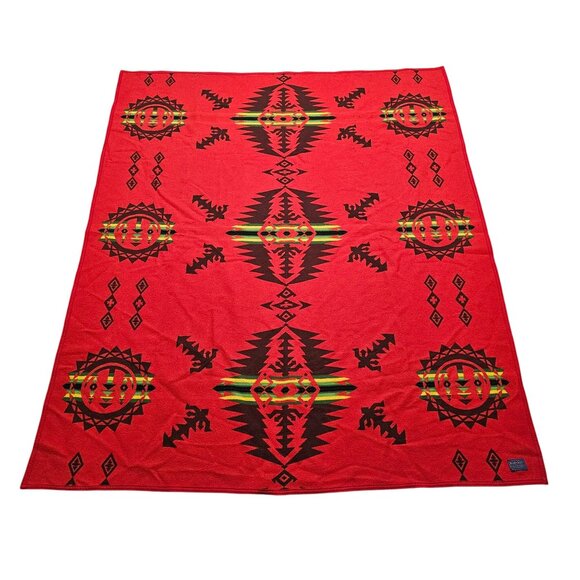 VTG Beaver State Pendleton Woolen Mills Reversible Throw 64"x78" Indian Blanket - Picture 1 of 7